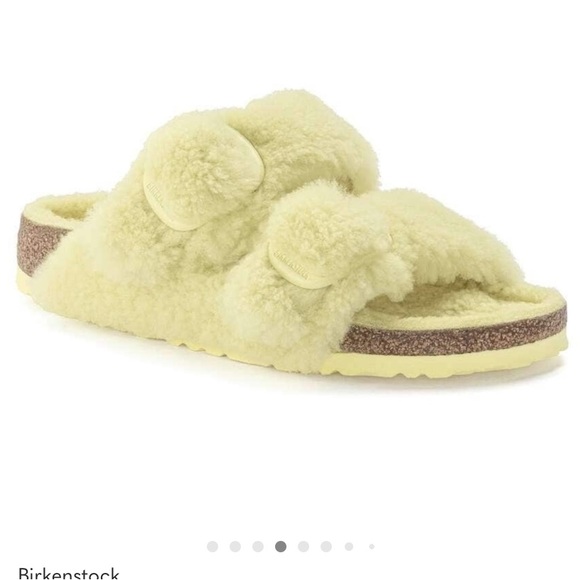 Birkenstock Shoes - 🆕 Birkenstock Arizona Big Buckle Teddy Shearling Sandals